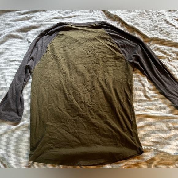 Lucky Brand Raglan Baseball Tee - Picture 4 of 4